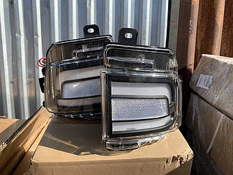 Задние габариты 2016+ (Executive Black) Toyota LC 200