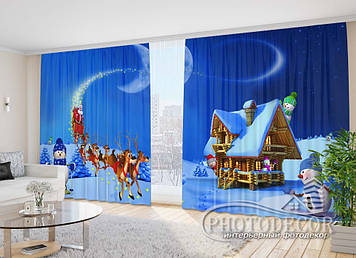 Новорічні Фото Штори "Дід Мороз на санях і сніговики" 2,7м*4,0м (2 полотна по 2,0м), тасьма