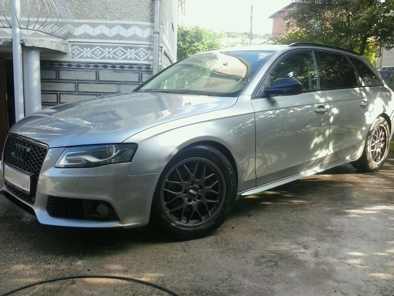 Пороги Audi A4 b8 тюнінг листя стиль S-line