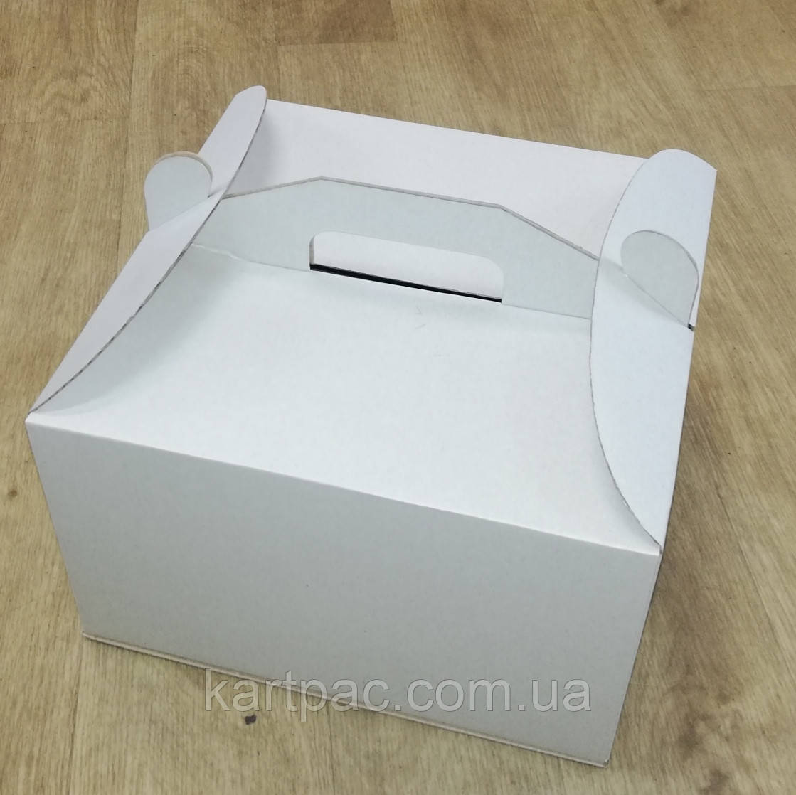 Коробки для торта картон с ручкой 250х250х150 - фото 1 - id-p12638011