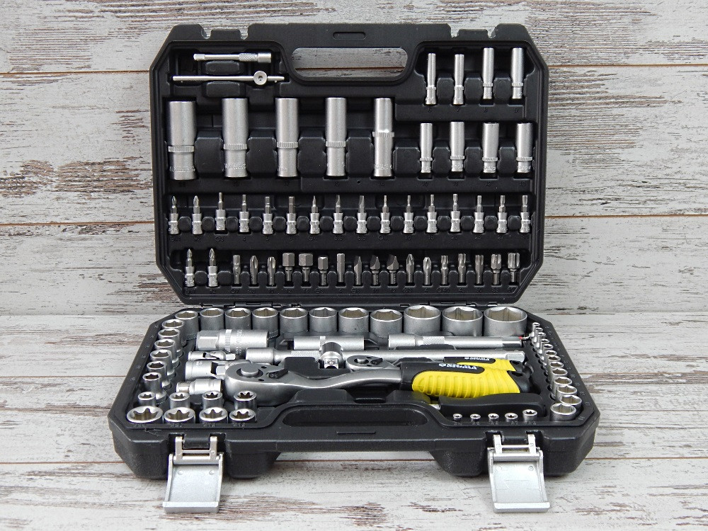 2072436259_w640_h640_207243625