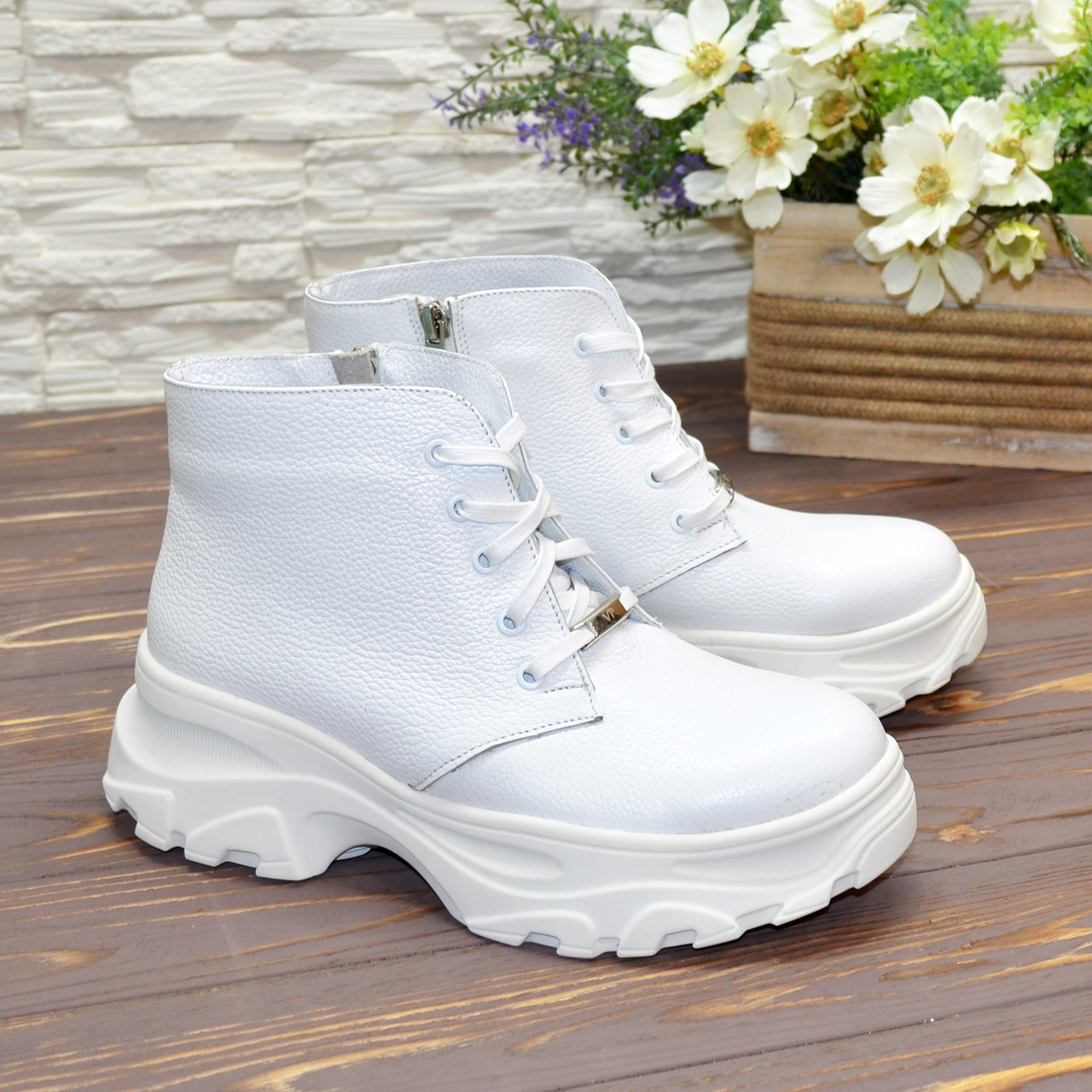 Черевики жіночі білі шкіряні спортивного стилю, фото 1