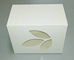 Коробка для тістечка з прозорим віконцем 150*120*90