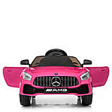 Дитячий електромобіль Mercedes (2 мотори по 20W, 2 акумулятори, MP3, USB, автофарбування) Bambi M 4105EBLRS-8-2 Рожевий, фото 3