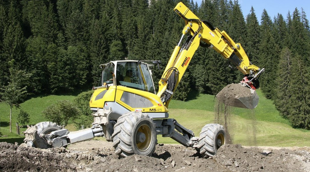 Крокуючий екскаватор Menzi Muck M545, фото 1