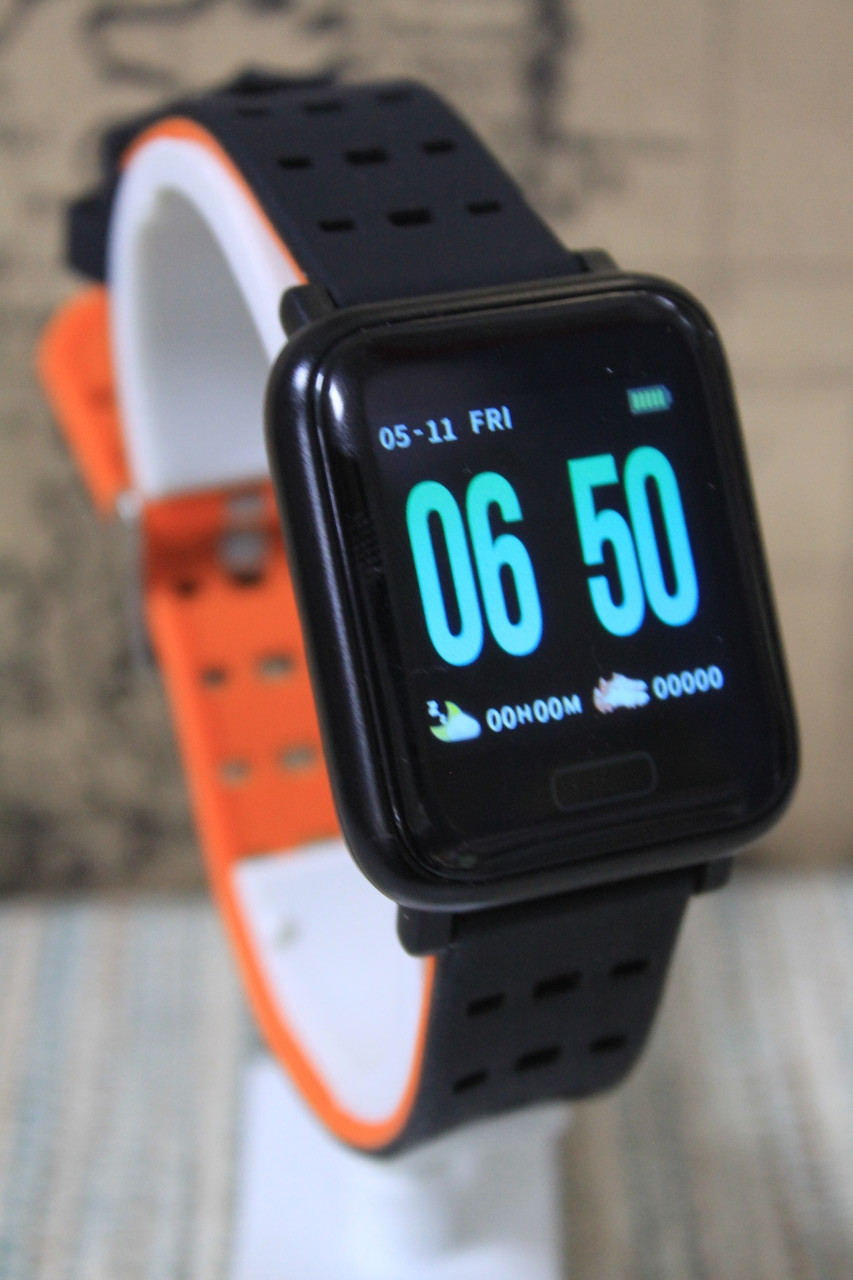 Спортивні ексклюзивні розумні годинник Smart Watch А6 м20 помаранчевий браслет