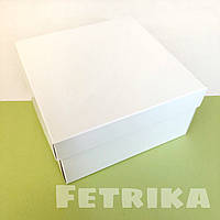 Коробка подарочная из мелованного белого картона 200*200*100 мм