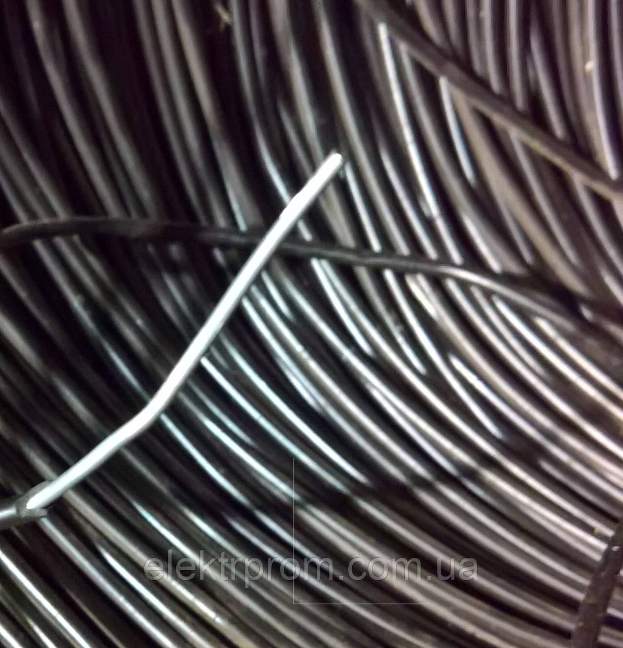 Провод АПВ-4,0 660В силовой алюминиевый в ПВХ изоляции - фото 1 - id-p1079040925