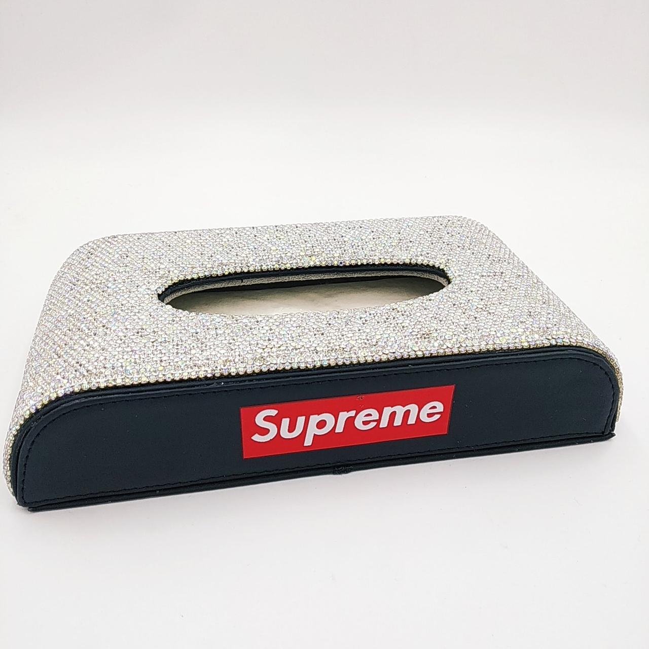 Серветниця для автомобіля зі стразами, на торпеду Supreme, фото 1
