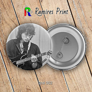 Значок 32 мм рок Цой і група Кіно 002