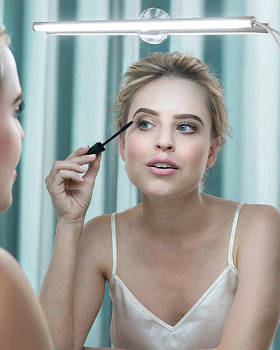 Світлодіодна підсвітка-лампа Beauty Bright на дзеркало/Лемпа для нанесення макіяжу на присосках ОПТ