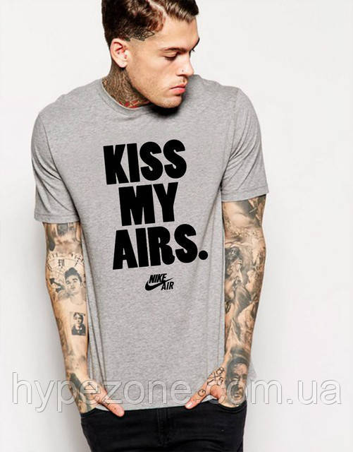 Сіра Чоловіча Футболка Найк | Nike KISS MY AIRS. NIKE