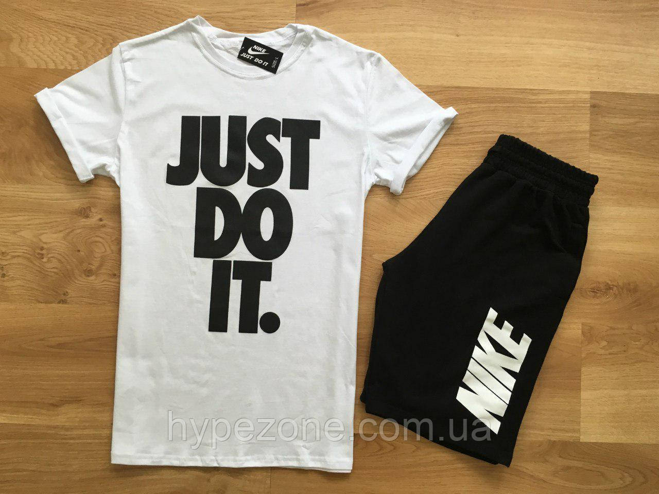 Чоловічий комплект футболка + шорти Nike білого і чорного кольору