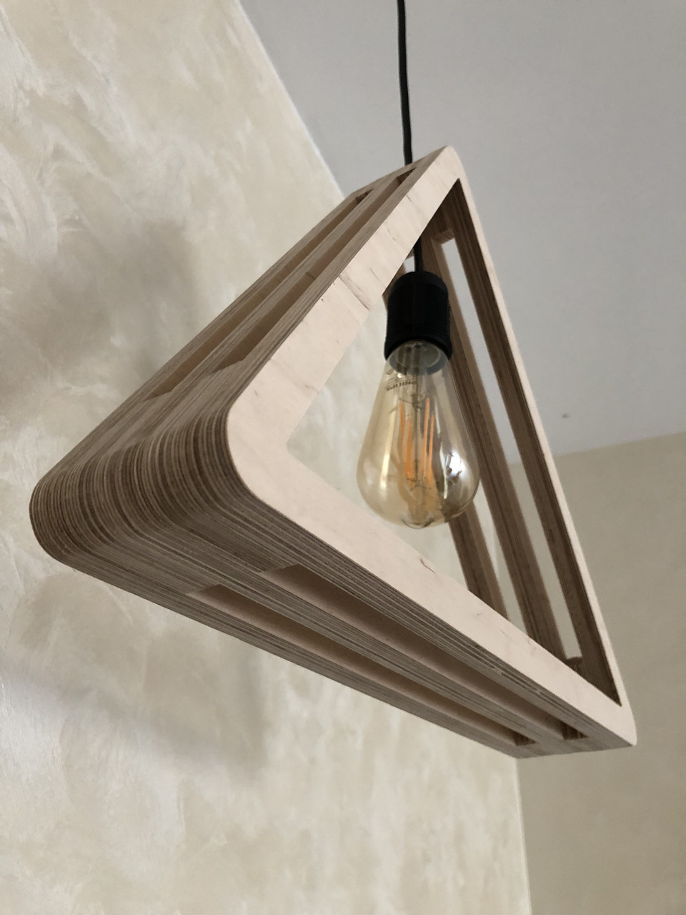 Люстра Трикутник Manific Decor з дерева мінімалізм лофт Світле дерево 40*35*8 см