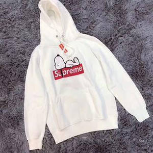 SUPREME SNOOPY Hype Zone 1313510554