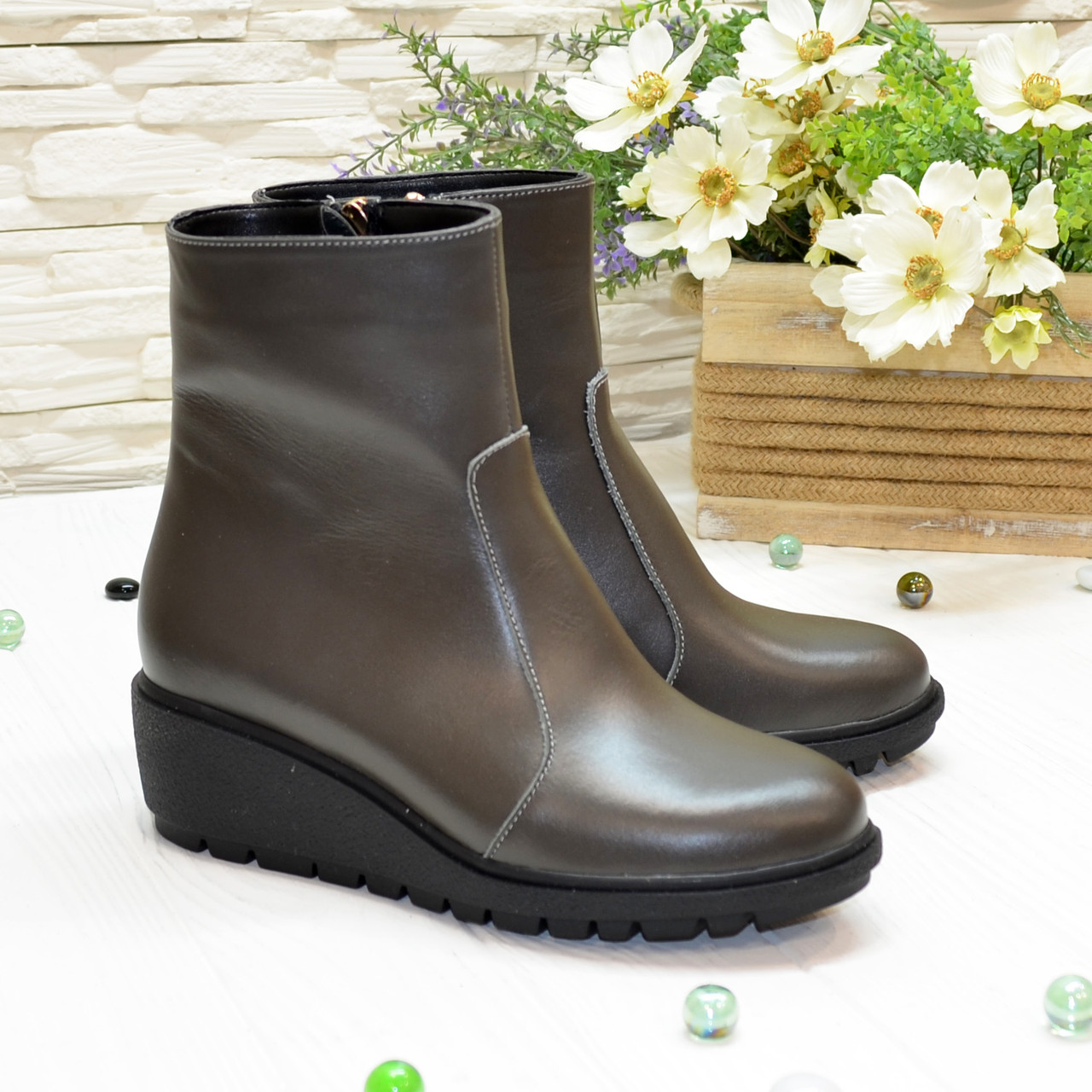 Черевики жіночі сірі на танкетці, фото 1