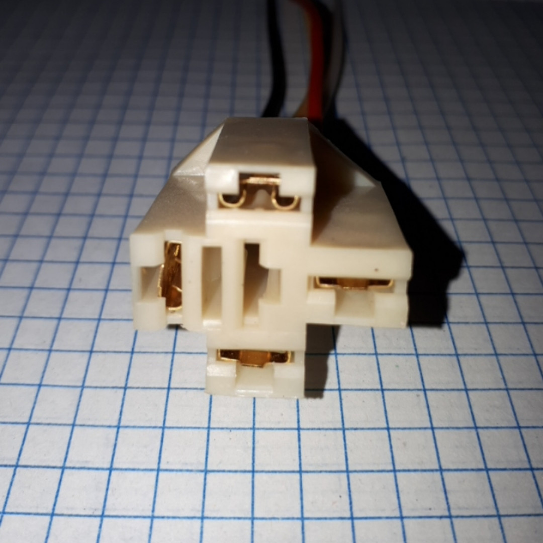 Роз'єм реле ВАЗ ГАЗ ЗАЗ 4-х контактний