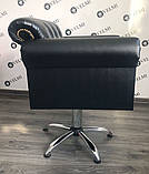 Перукарське крісло на гідравліці з оригінальним декором м'якими підлокітниками для клієнтів Byron VM874, фото 4