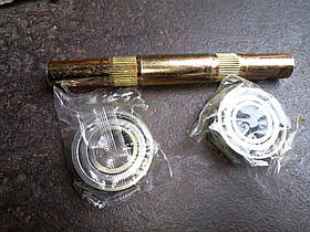 Каретка 902 підшипник. Вал каретки велосипеда з підшипниками 902. Каретка.