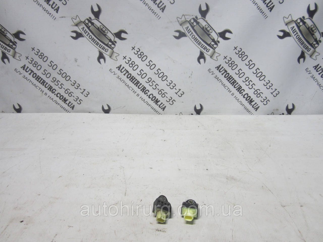 Датчик удару Toyota land cruiser 200 (89833-60060 / 89173-74040), фото 1