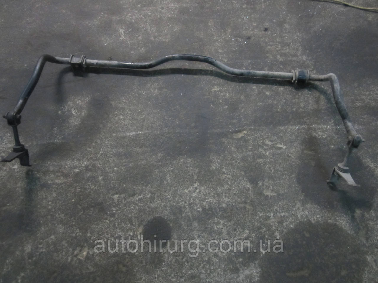 Задній стабілізатор Toyota land cruiser 200