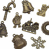 Метал. підвіска "Дід Мороз у санках" бронза 
 (2,3х2 см) 5 шт. в уп., фото 4