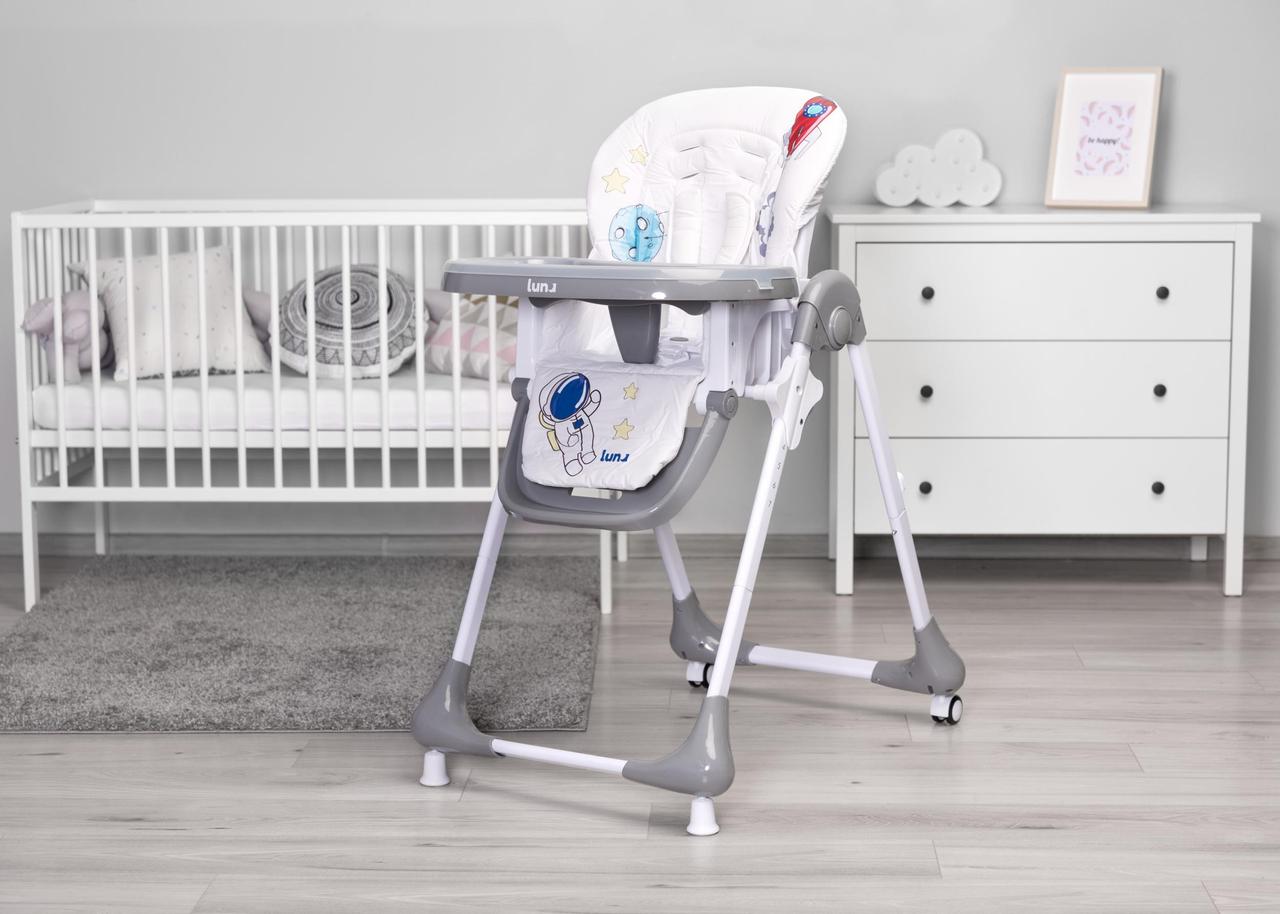 Стільчик для годування Caretero Luna Grey