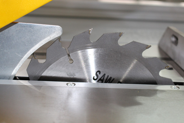 Пильний вузол 