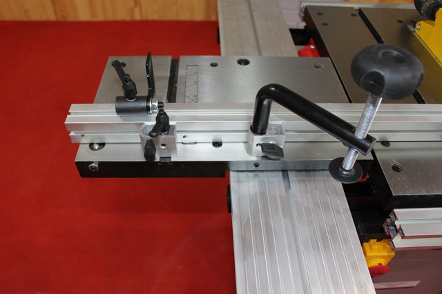 Торцювальна каретка