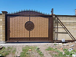 Зсувні металеві ворота з рельєфним декором 4000 × 2500, фото 4