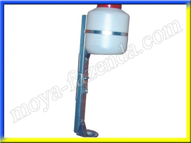 Поїльник selvan з бачком на 5 л