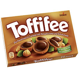 Toffifee Цукерки (фундук у карамелі з горіховим кремом і шоколадом) 250 g