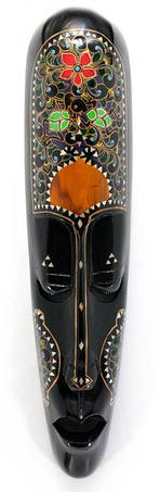 Маски з дерева і настінний декор