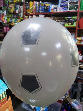 Повітряна кулька з малюнком футбольний м'яч
