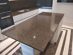 Стільниця з кварцу й акрилу Україна