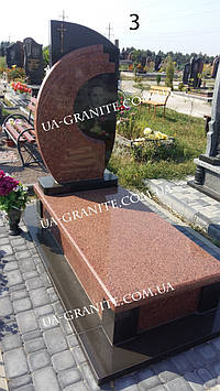 Закритий чоловічий пам’ятник із червоного граніту 1000*2000