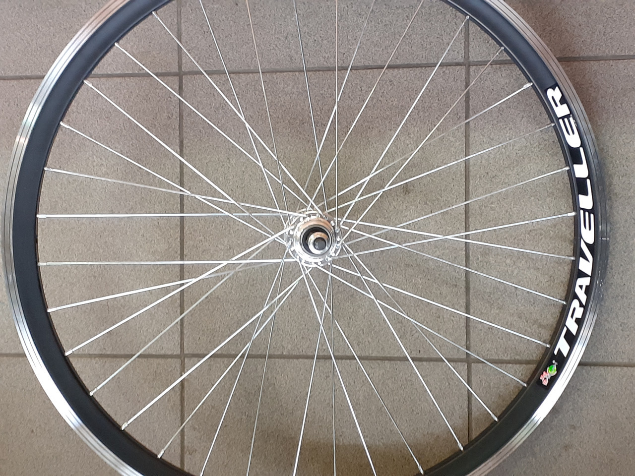 Колесо заднє 28 дюймів на пром підшипнику спиця 2 мм