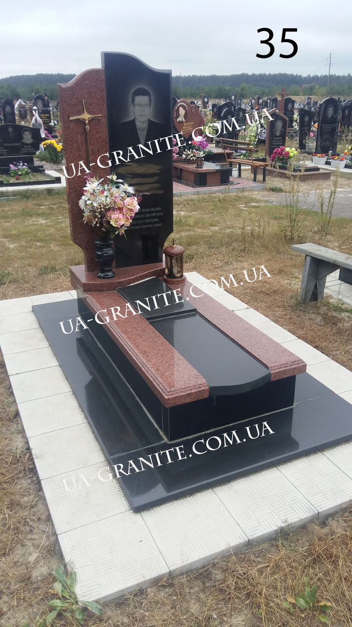 Пам’ятник із червоним квітником граніту 1200*2000