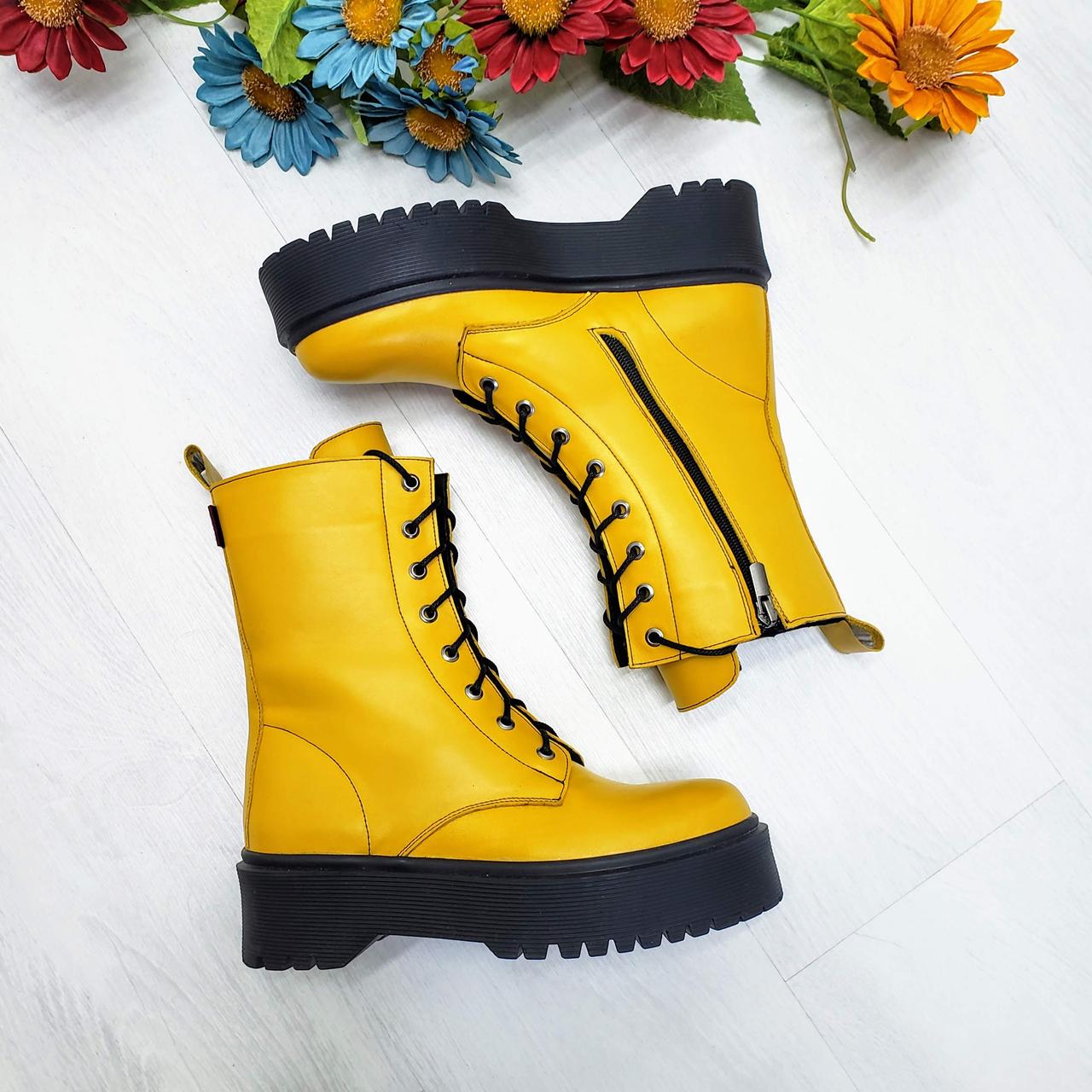 Жіночі зимові черевики жовті шкіряні на шнурівці WooDstock, фото 1