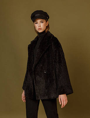 Чорне пальто з екохутра WOOLBOOK