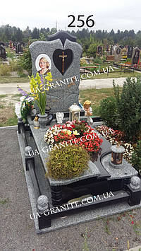 Комплекс пам’ятник із граніту Старовинна Гармонія 1200*2000