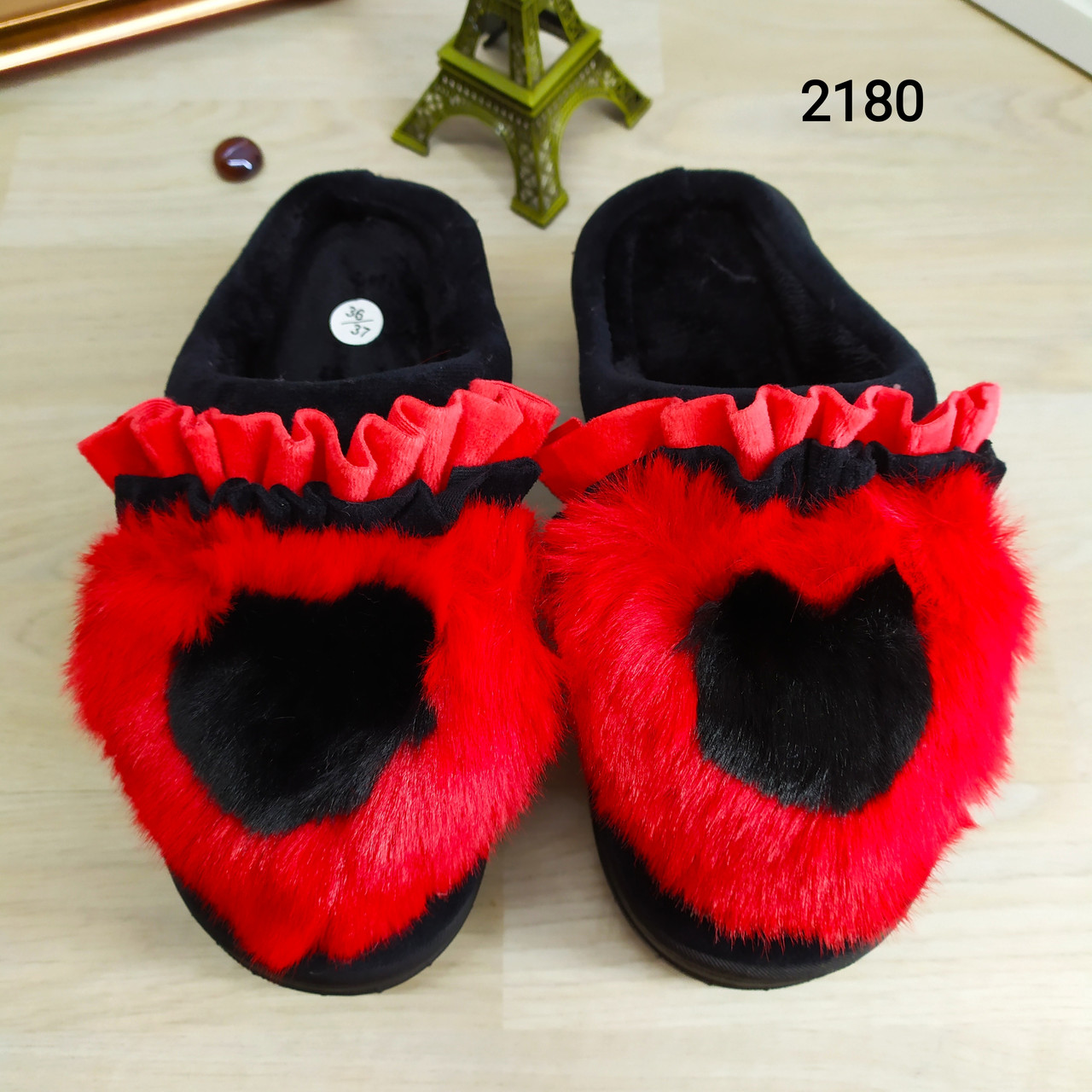 Тапочки жіночі молодіжні на платформі чорні 36р