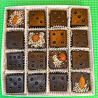 Шоколадні цукерки БЕЗ ЦУКРУ у формі Доміно з горіхами і сухофруктами 350 г