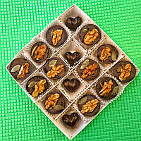 Шоколадные конфеты БЕЗ САХАРА в форме Полусфера с орехами и сухофруктами 300 г