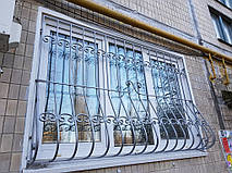 Кованые решетки на окна 3