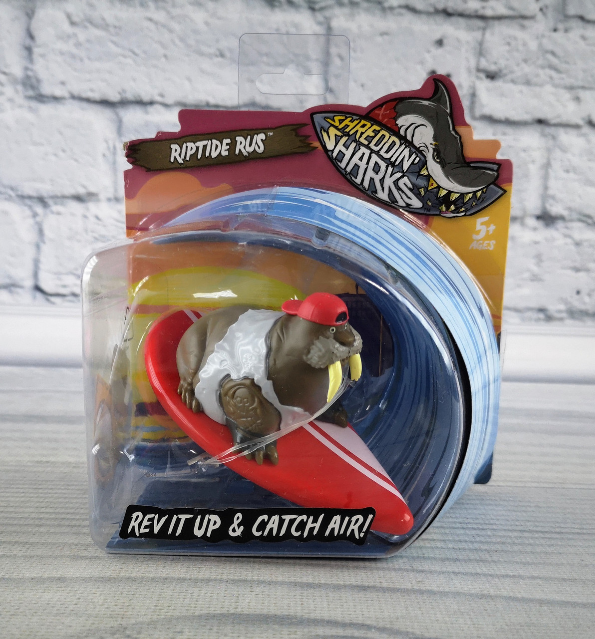 Фінгер з фігуркою RIPTIDE RUS 561903 Shreddin' Shark