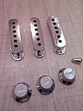 Комплект кришки синглів і ручки для електрогітари Fender Stratocaster Ibanes Shur LTD ESP хромові., фото 3
