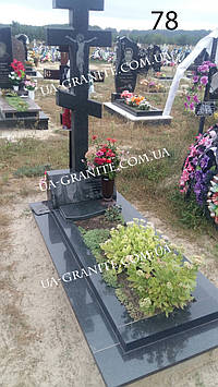 Пам’ятник хрест із тумбою граніт 1000*2000