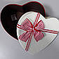 Подарункова коробочка у формі серця з бантом в червону смужку 21.5 см, фото 4
