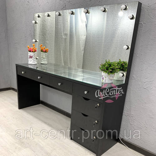 Большой стол для визажиста с тумбой, витриной в столешнице и зеркалом с ...